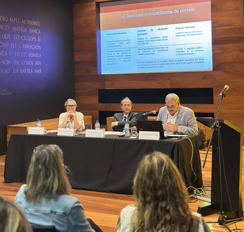 La URV acull una jornada sobre els ens locals, la Comissió Jurídica Assessora i la revisió d’ofici en la contractació irregular